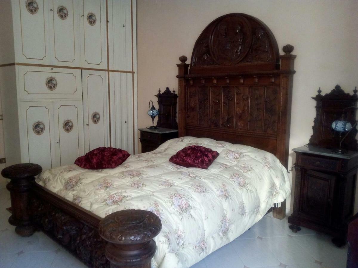 B&B Goldmund Napoli Eksteriør bilde