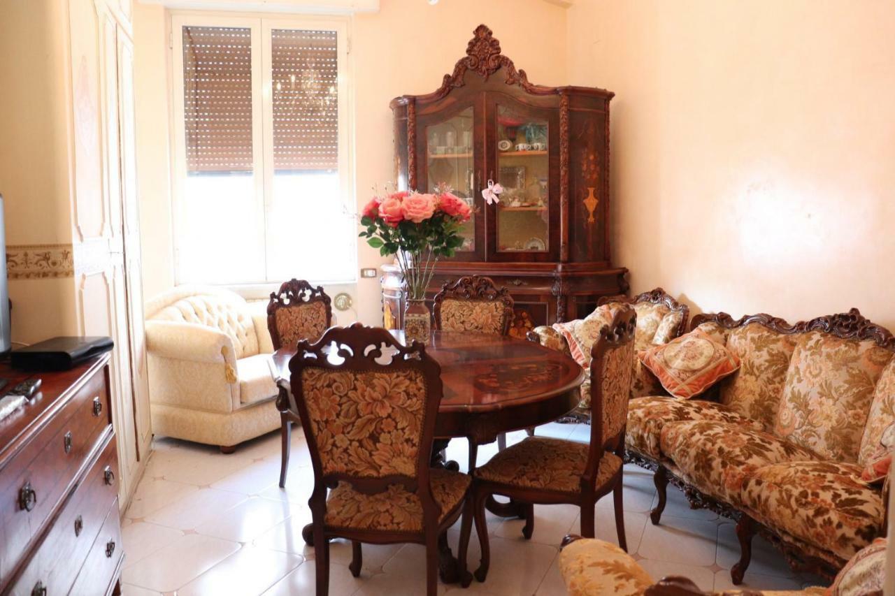 B&B Goldmund Napoli Eksteriør bilde